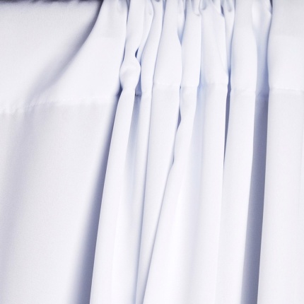 Savage White Wrinkle-Resistant Polyester Backdrop (5' x 9') SA 01-59